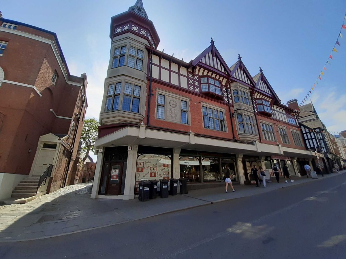 Bagel Bar's Licence Hearing: Verdict Imminent