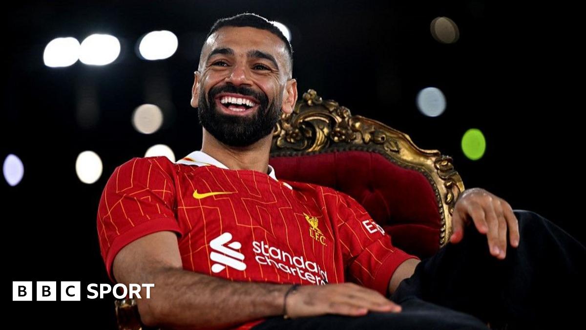 Mohamed Salah Signs New Liverpool Contract