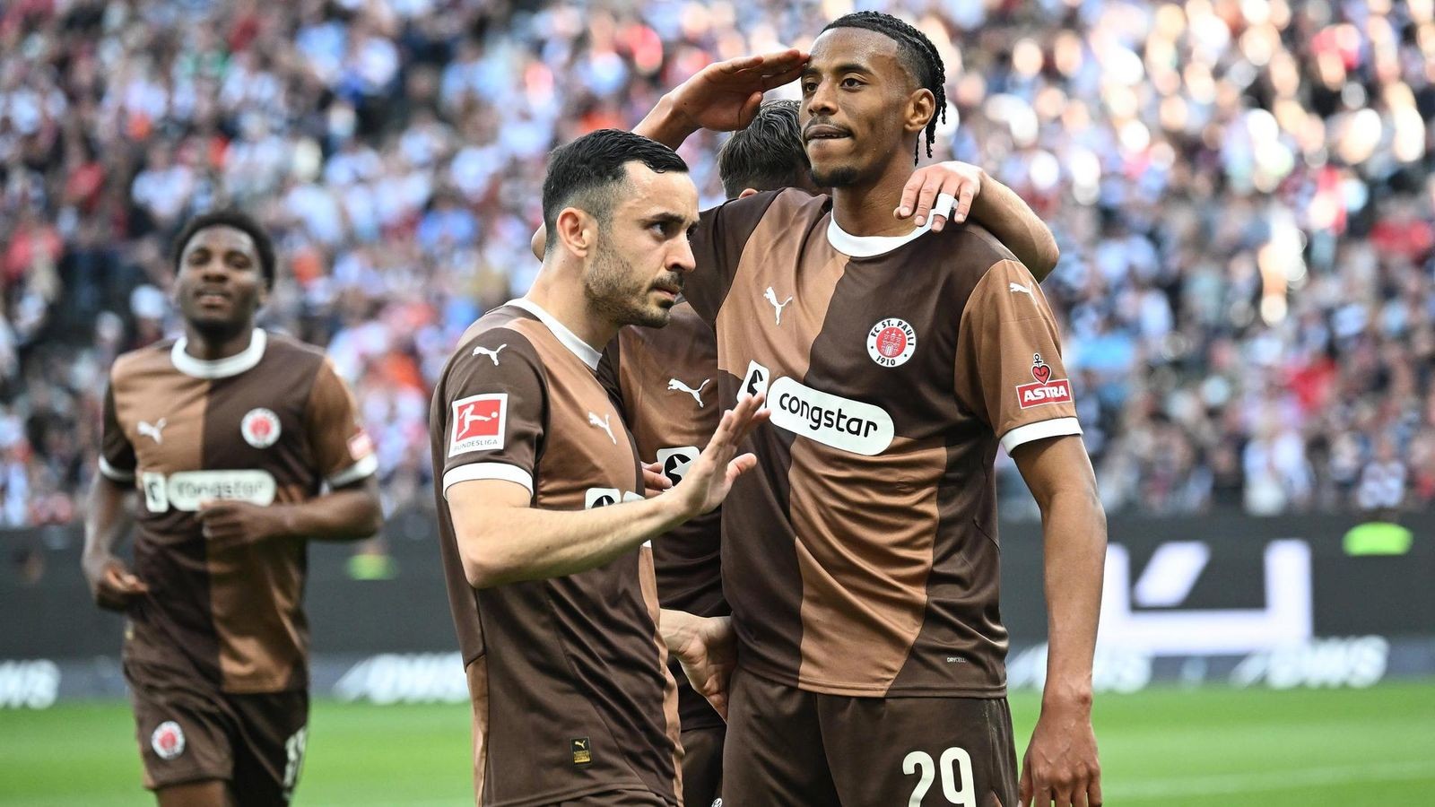 St. Pauli Einzelkritik: Saliakas' Tor-Kandidat
